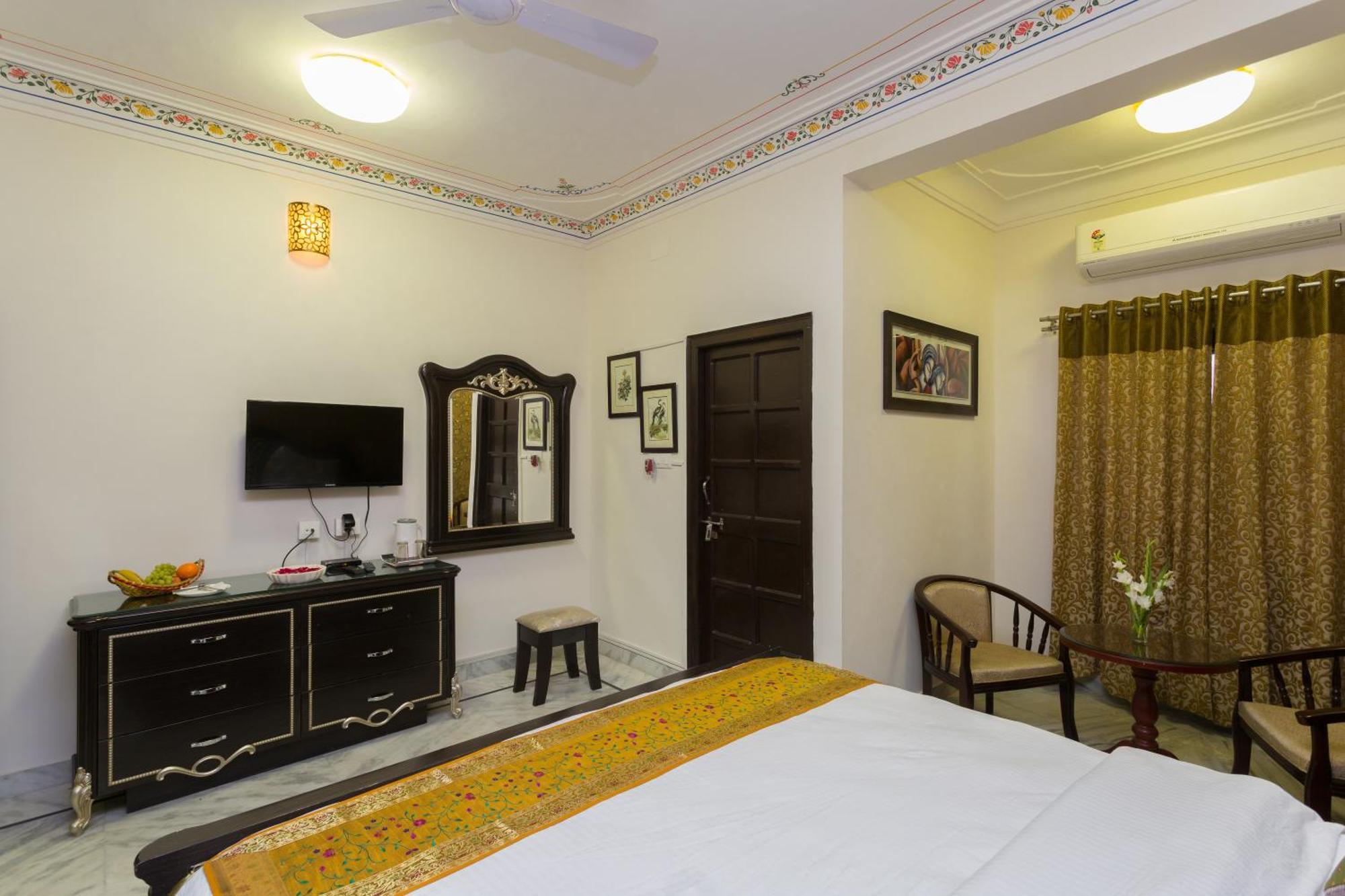 Braj Villa อุเดเปอร์ ภายนอก รูปภาพ