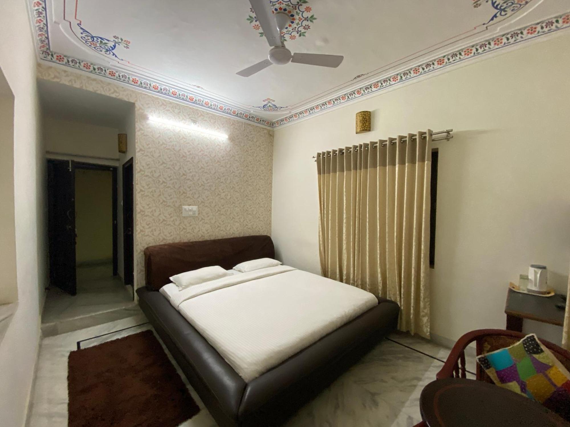 Braj Villa อุเดเปอร์ ภายนอก รูปภาพ