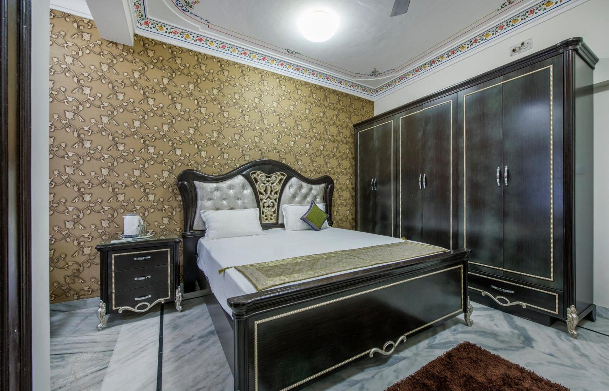 Braj Villa อุเดเปอร์ ภายนอก รูปภาพ