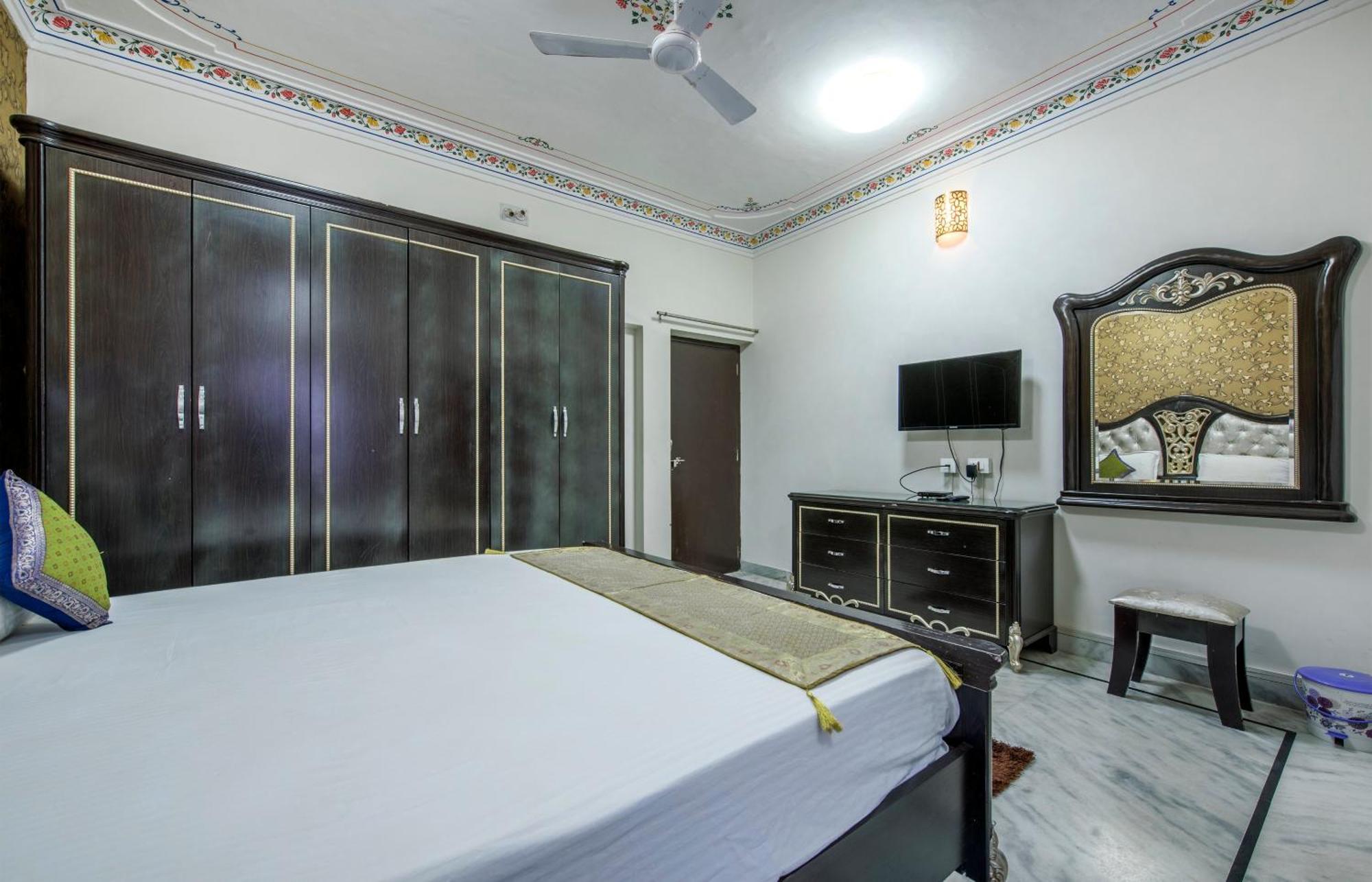 Braj Villa อุเดเปอร์ ภายนอก รูปภาพ